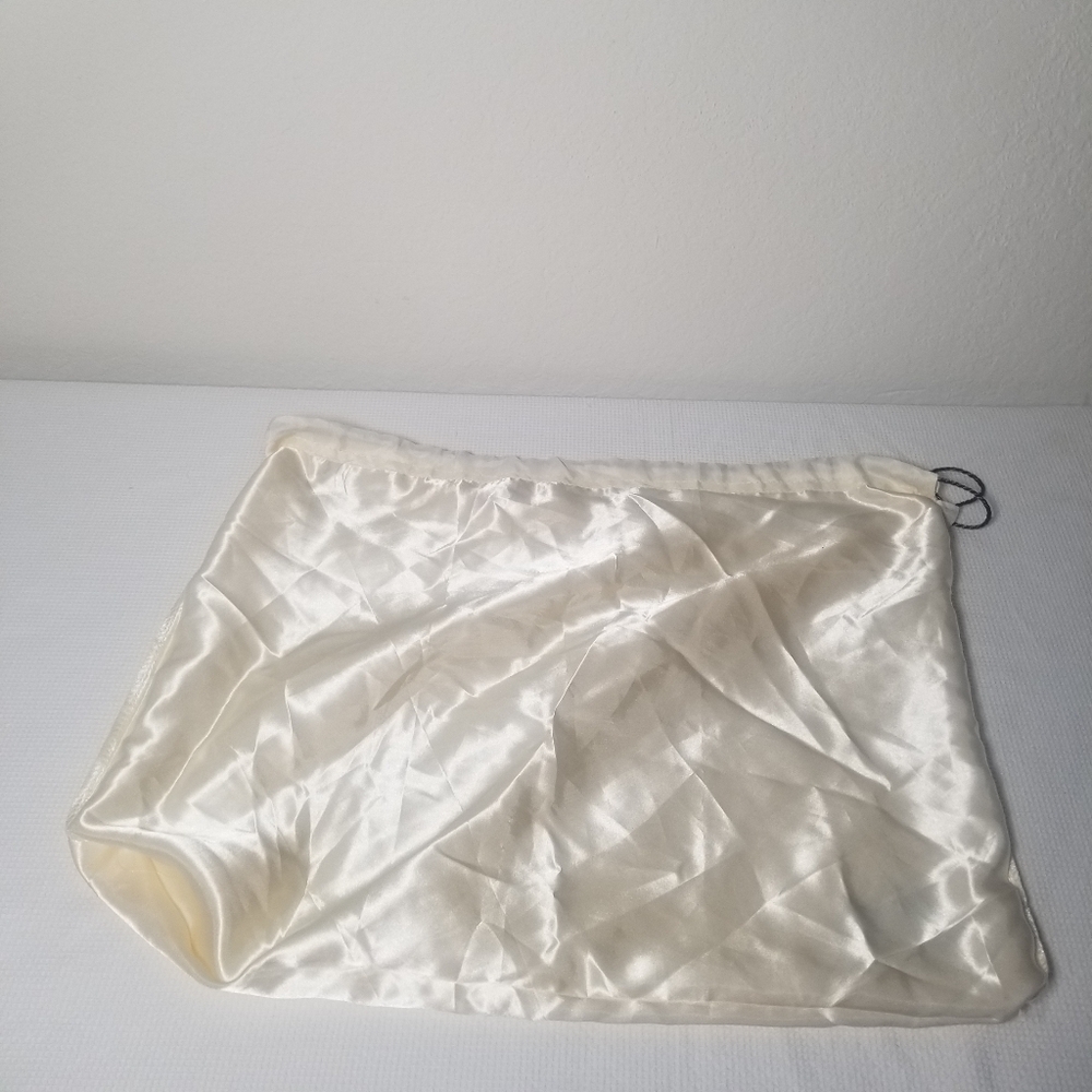 2 Coach Duster Bags - Picture 16 of 16